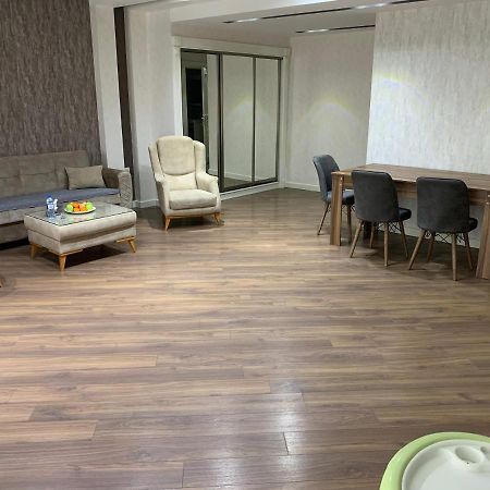 Park Azure Apartment Deluxe 2 Bedroom Bakü Dış mekan fotoğraf