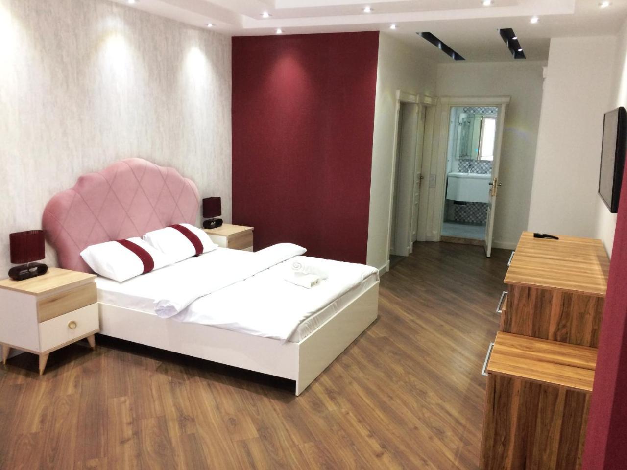 Park Azure Apartment Deluxe 2 Bedroom Bakü Dış mekan fotoğraf